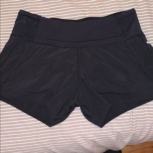 Lululemon Black size 4 running speed shorts
